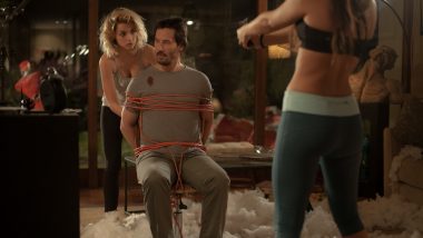 Po karšto sekso trise trileryje „Tuk tuk“ Keanu Reeveso laukia kančios ir spąstai (4)